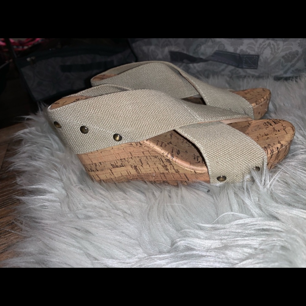 Wedges - Picture 3 of 3